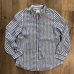 NWOT! - CHICO’S 100% Linen Eyelet Button Down Blouse